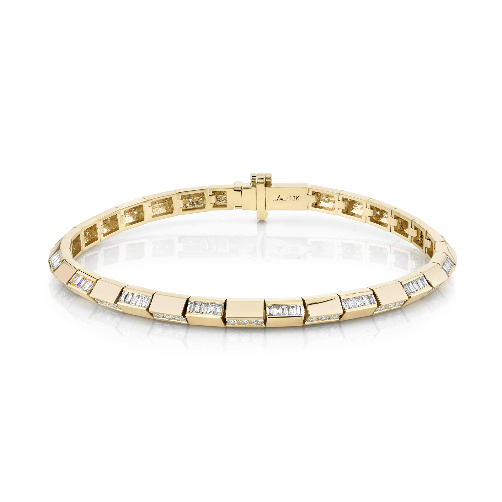 Knife Edge Tennis Bracelet with Alternating Baguette and Pavé Links