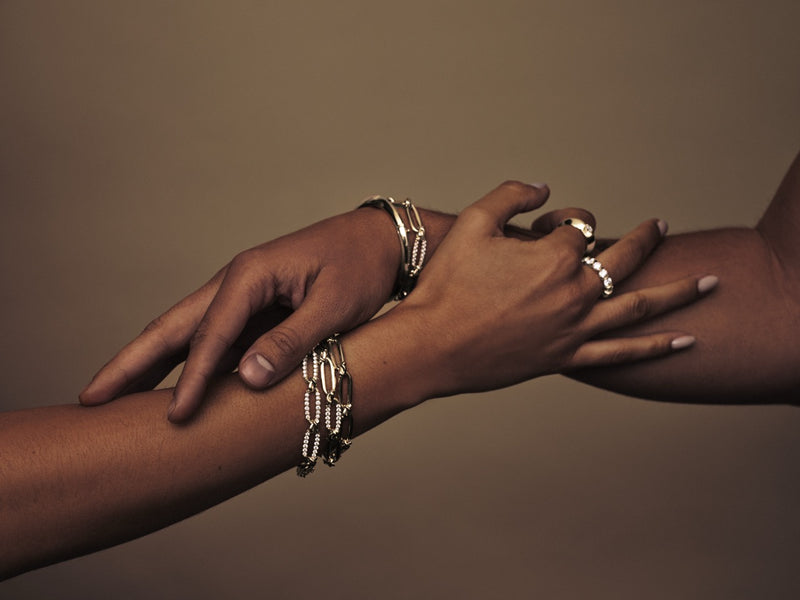 Love Knot Flat Link Bracelet