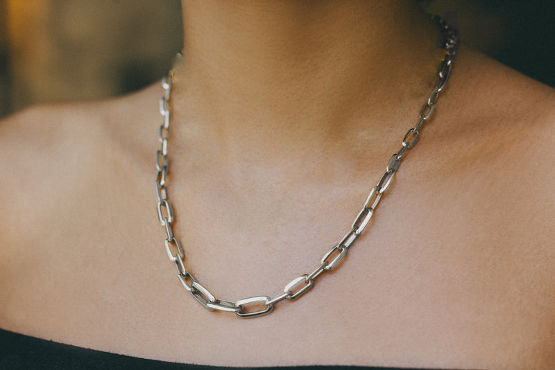 Gold + Silver Graduated Chubby Link Knife Edge Chain Necklace