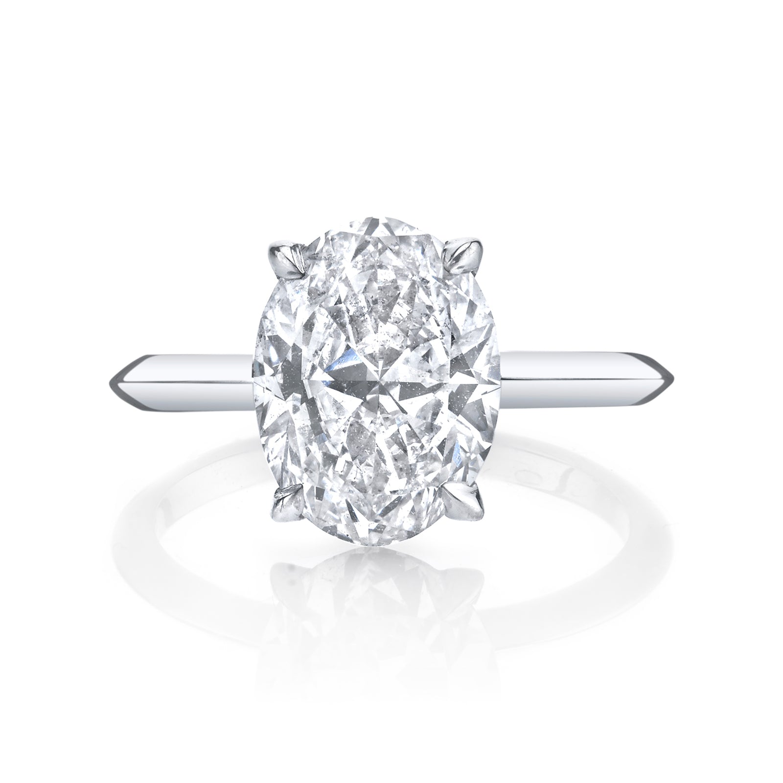 Signature Knife Edge Oval Ring