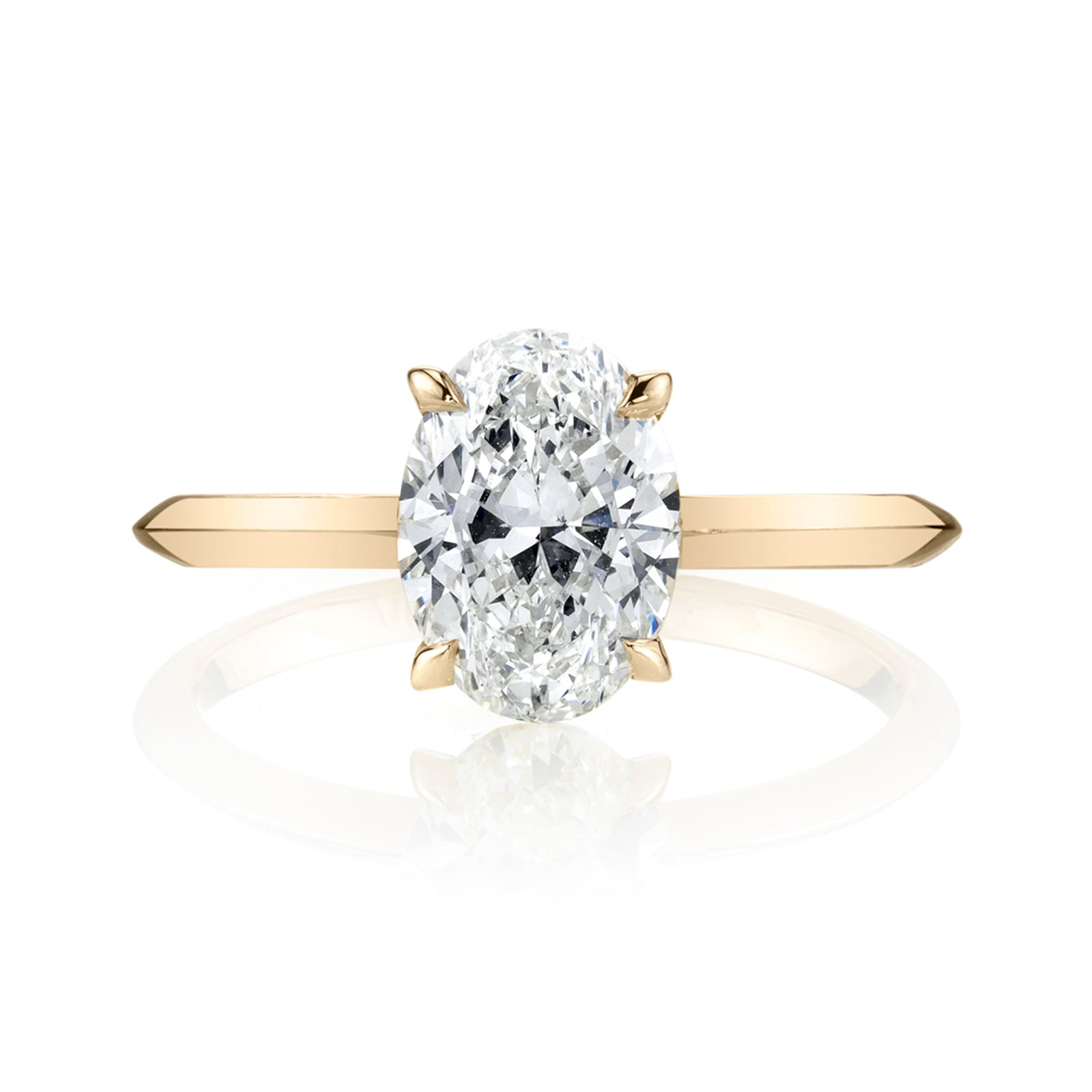 Oval Diamond with Signature Knife Edge Solitaire Band