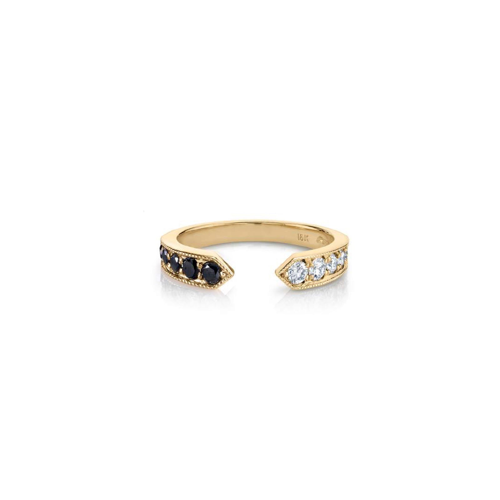 Large Othello Chevron Ring