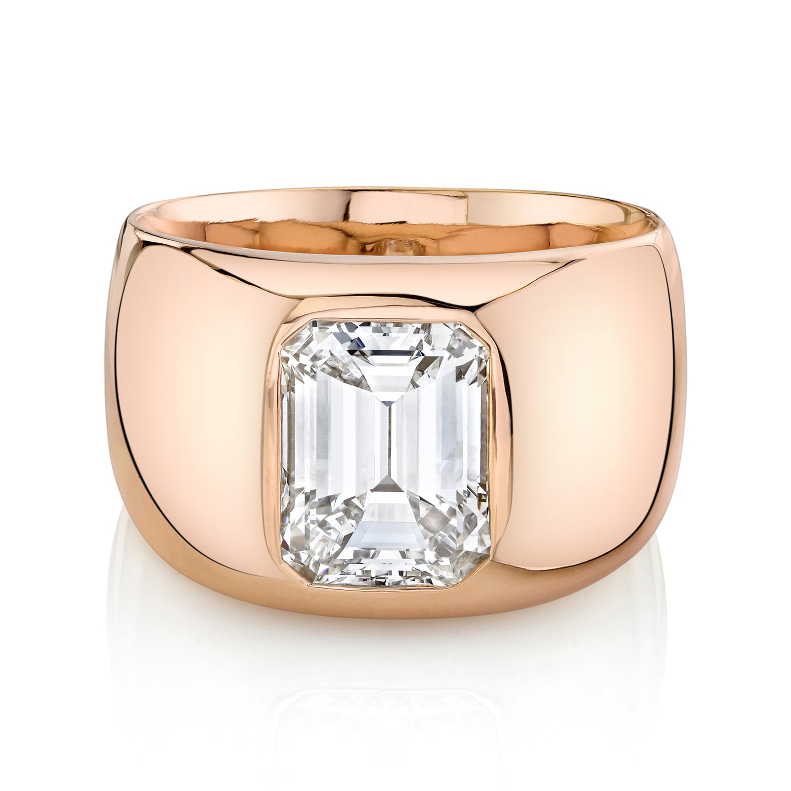 Emerald Cut Diamond Set in Thick Band